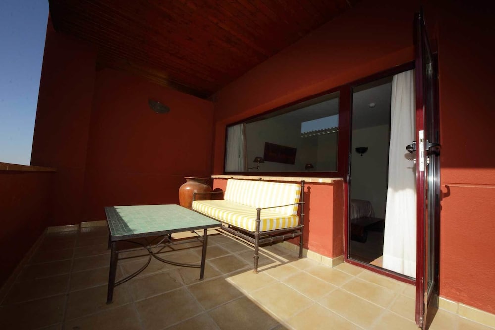 Chateau Vinasoro 3/30