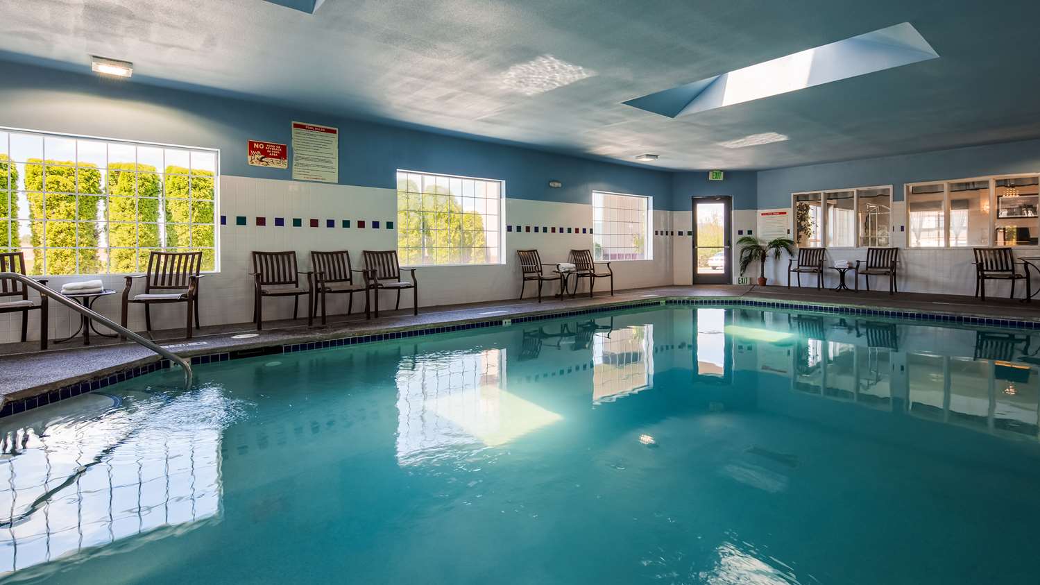 Best Western Plus Liberty Lake Inn 25/50
