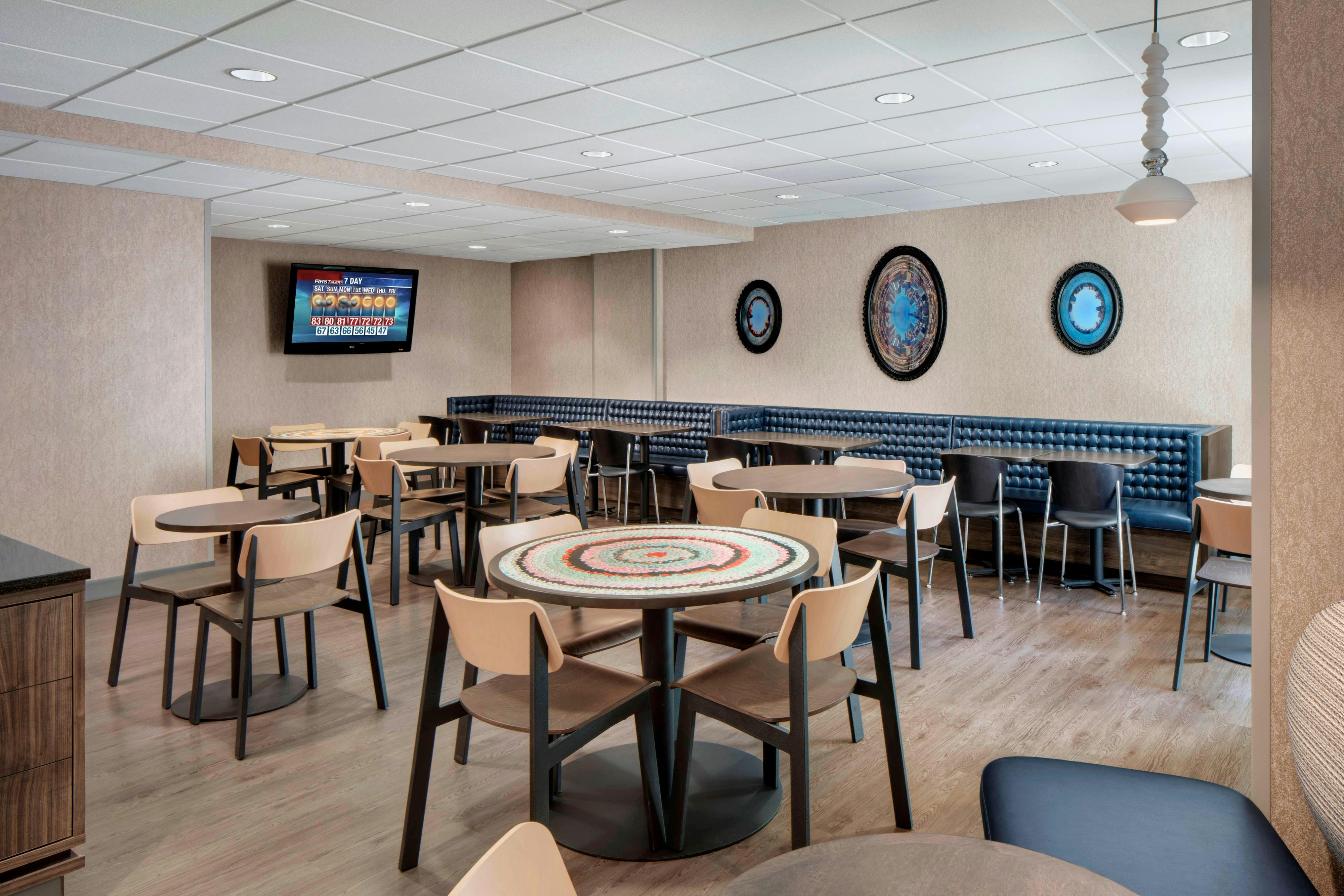 Fairfield Inn & Suites Chicago Downtown / Magnificent Mile 9/16