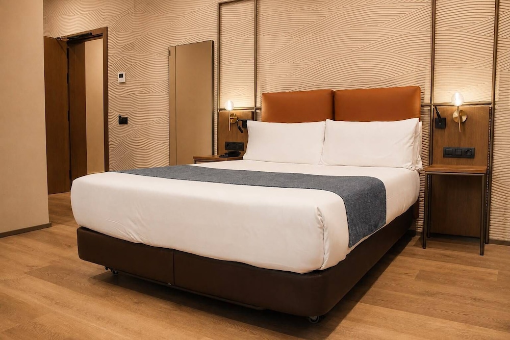 غرفة خارجية بسريرين منفصلين، Medinaceli Hotel 2/10