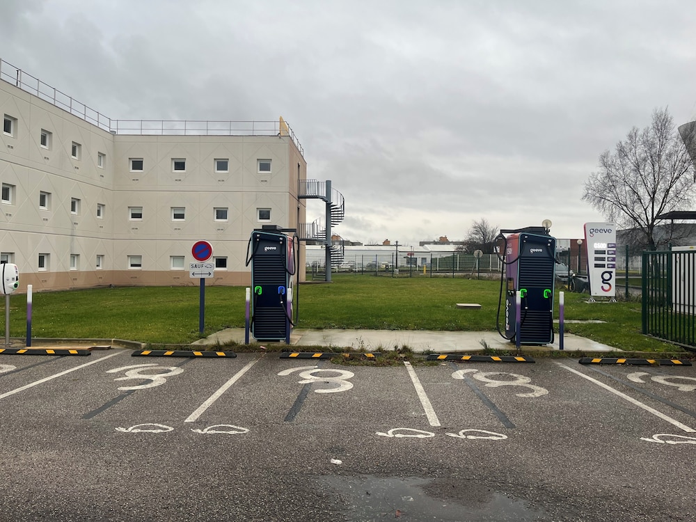 hotelF1 Le Havre renove 35/50