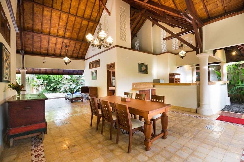 Bali Royal Heritage Villa 13/50