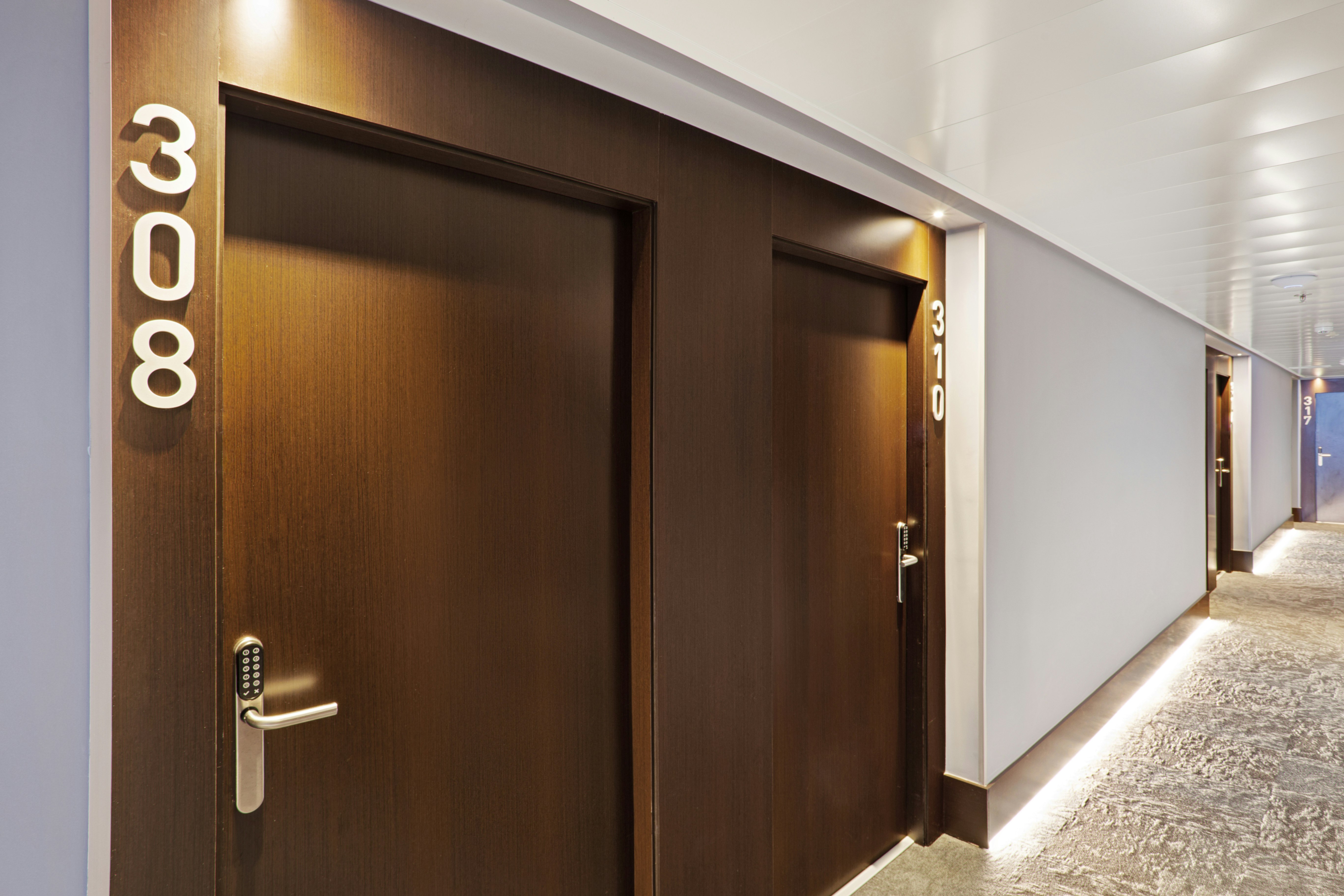 B&B HOTEL Porto Expo Aeroporto، Leca da Palmeira 29/33