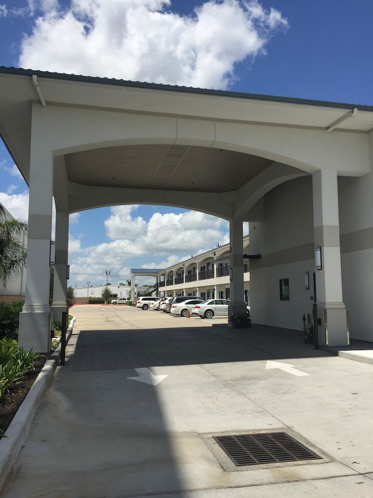 Palace Inn Gulfgate 6/40