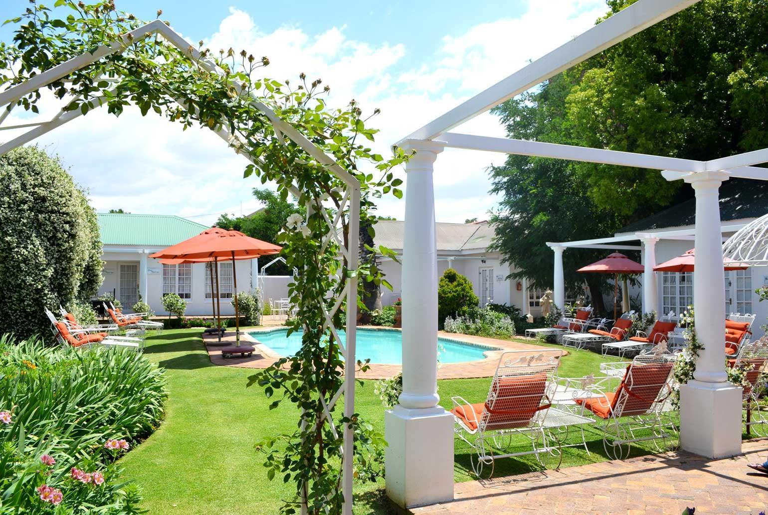 A Tapestry Garden Guest House 24/36