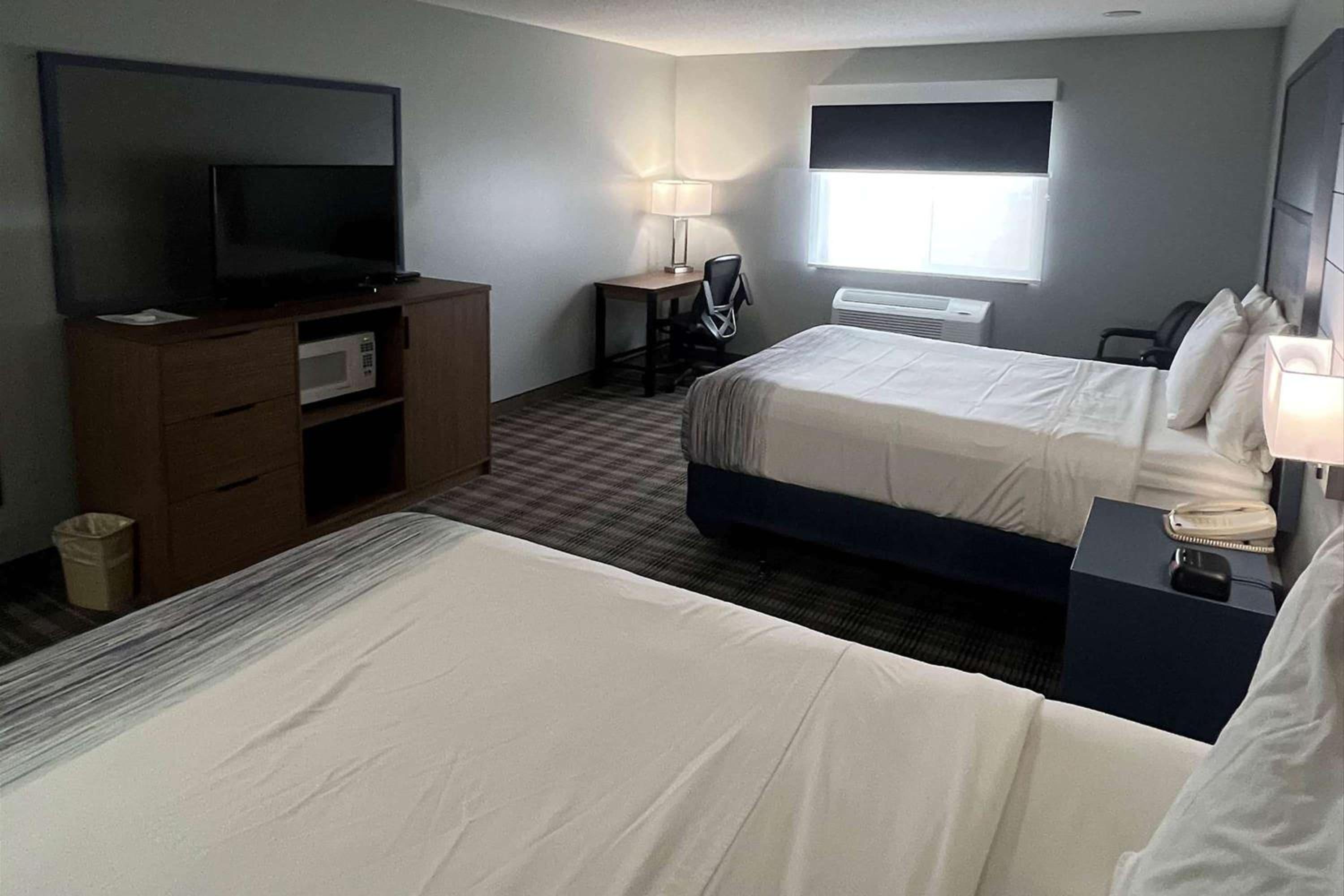 AmericInn by Wyndham Viroqua 5/15