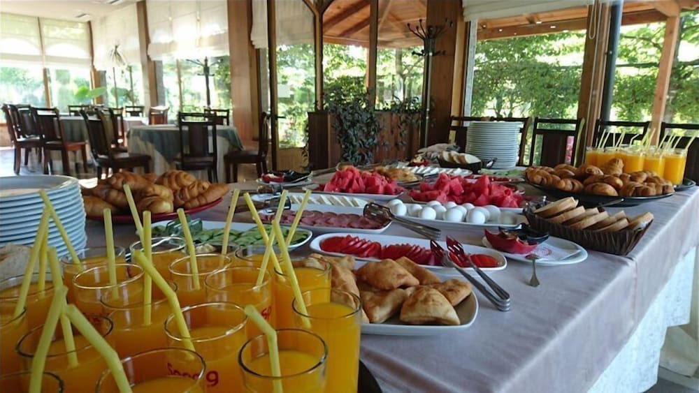Buna Park Hotel Shkoder 30/50