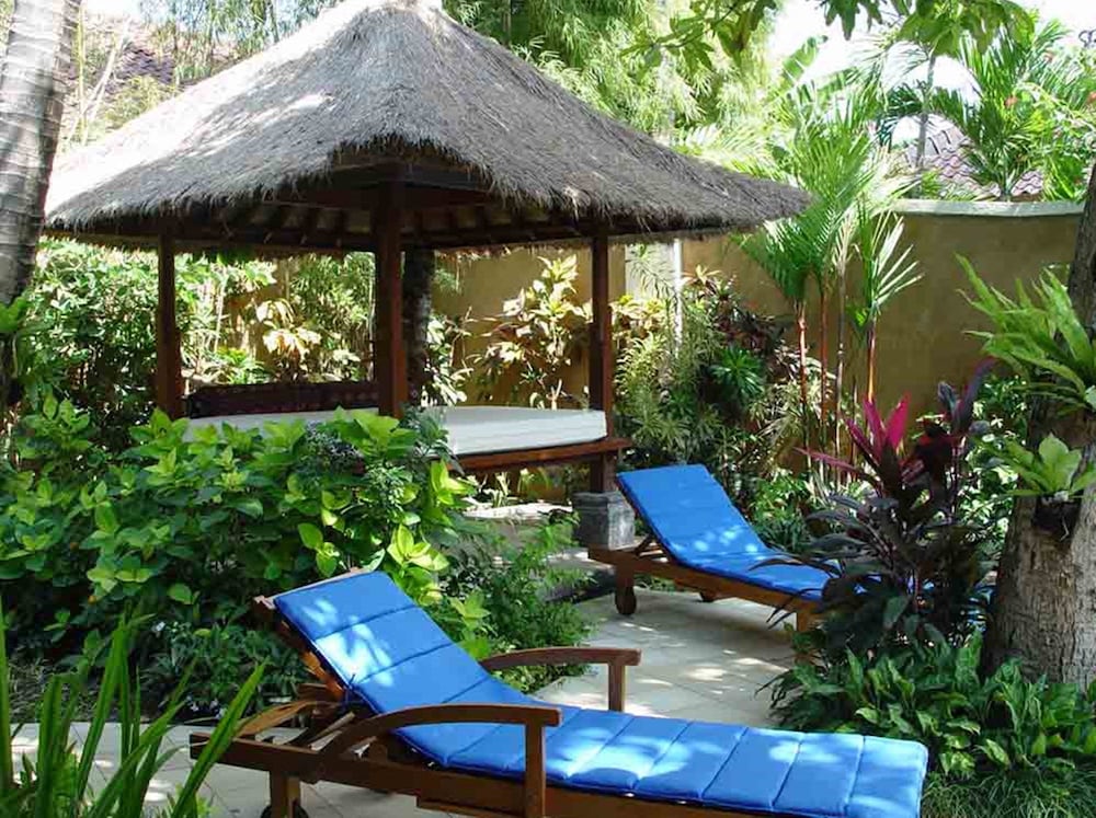 Emerald Villa 29/50
