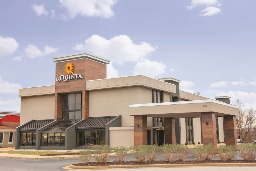 La Quinta Inn And Suites By Wyndham Festus - St. Louis South 7/42