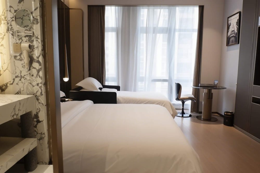 Days Hotel by Wyndham Shantou Longhu 25/43