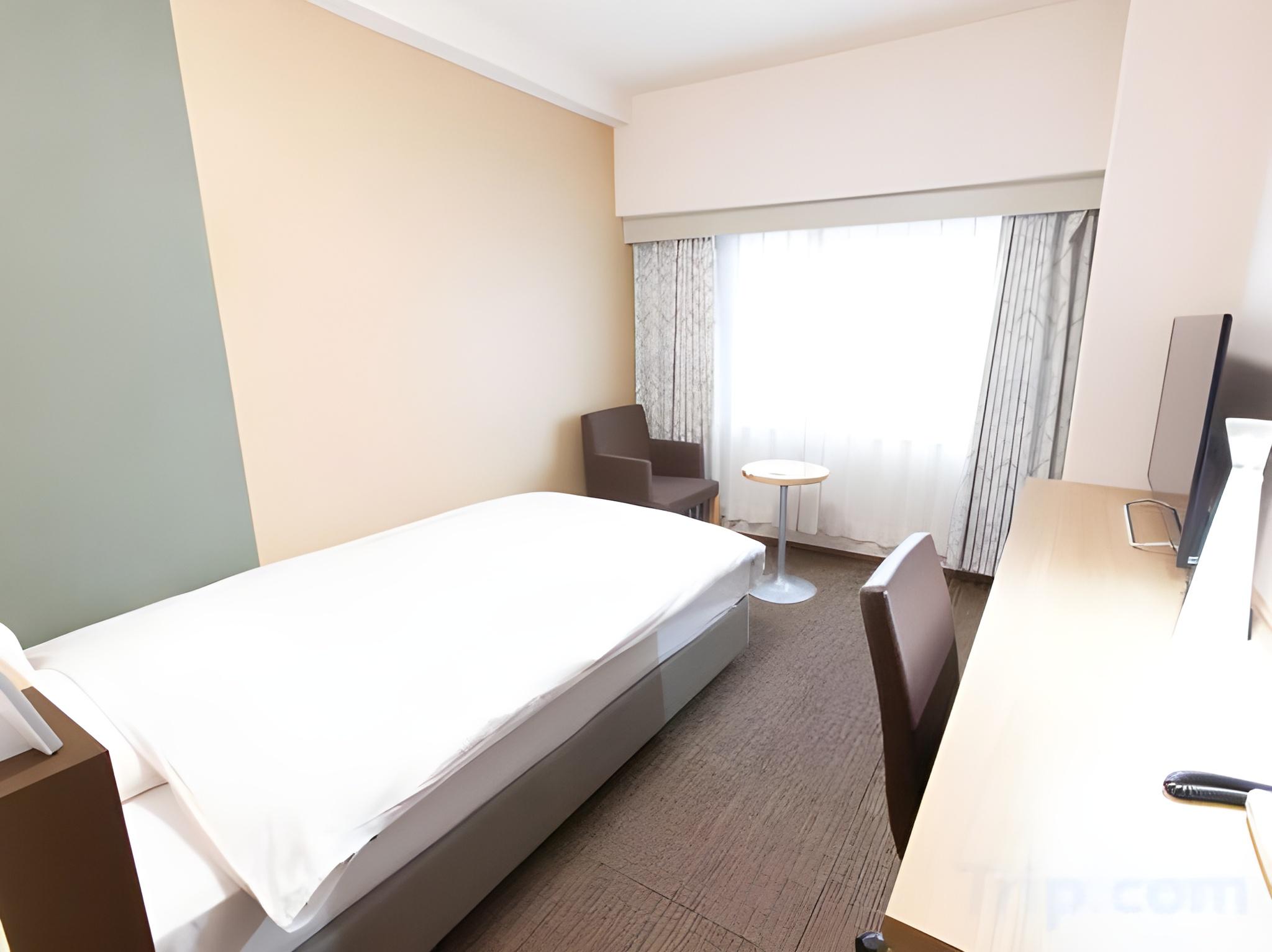 Semi Room, Single Bed, Semi Double Bed