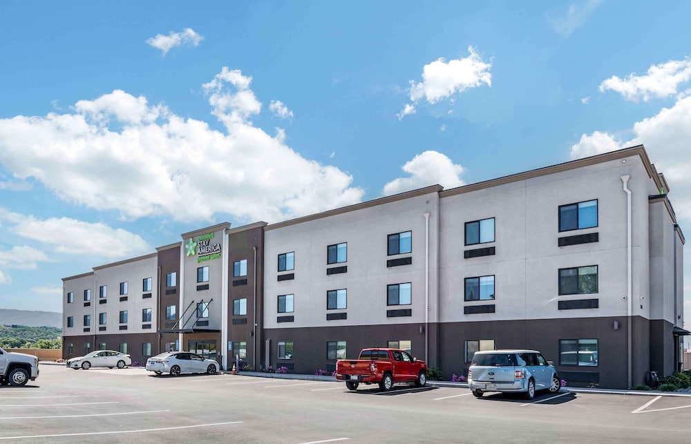 Extended Stay America - Ukiah 35/42