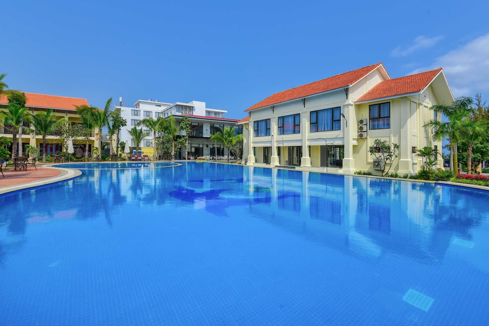 Manli Resort Quang Binh 1/33