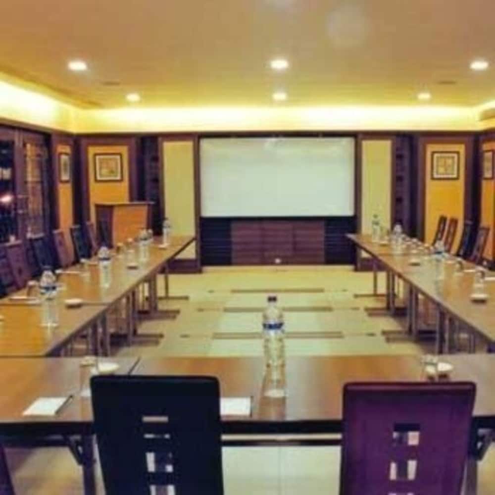 Hotel Sovereign 26/29