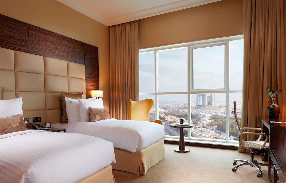 JANNAH, DELUXE, TWIN BEDS, CITY VIEW
