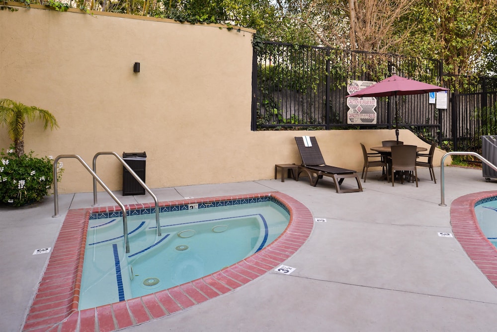 Best Western Hollywood Plaza Inn - Hollywood Walk of Fame Hotel-LA 23/37