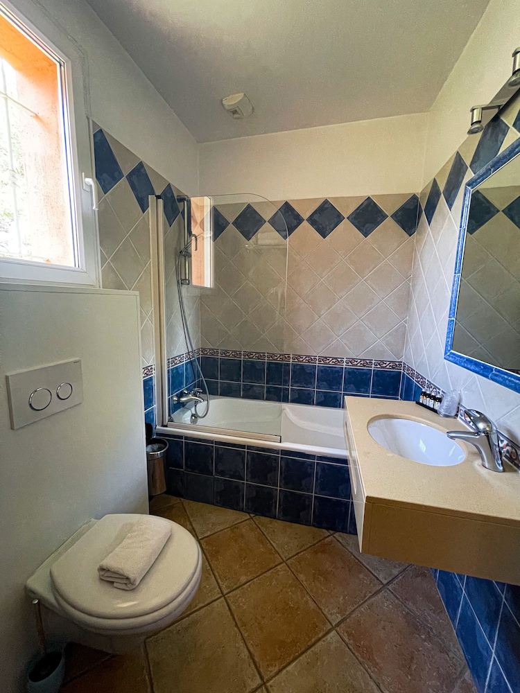 Hotel Restaurant l Etape Logis 56/57