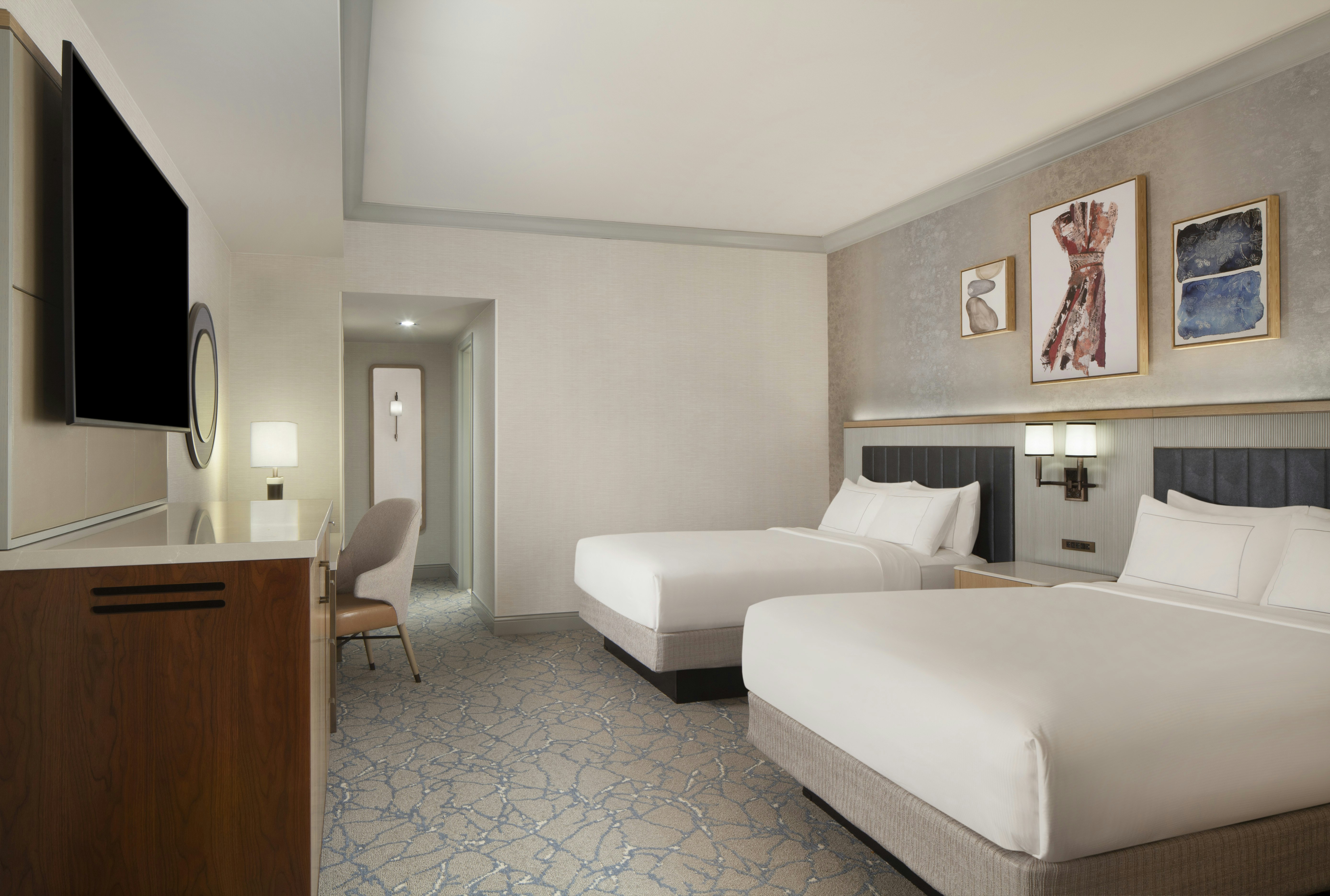 Hilton Anatole 26/90