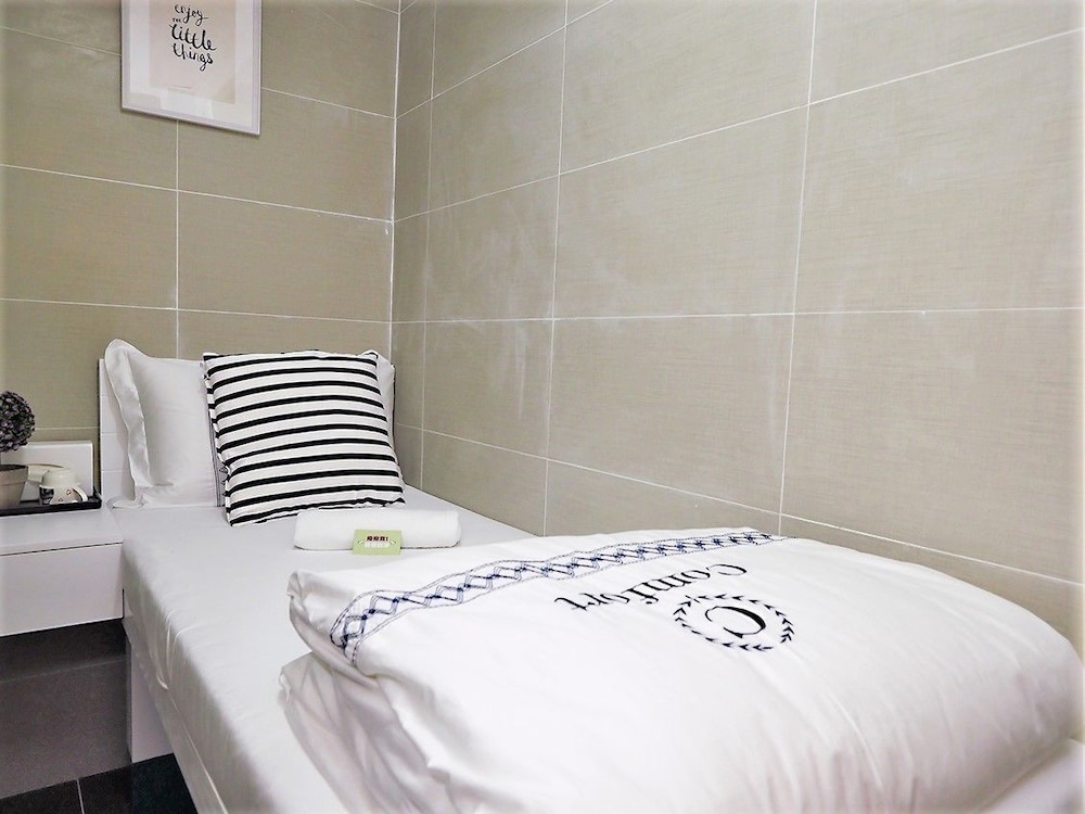 Hk International Hostel 10/24