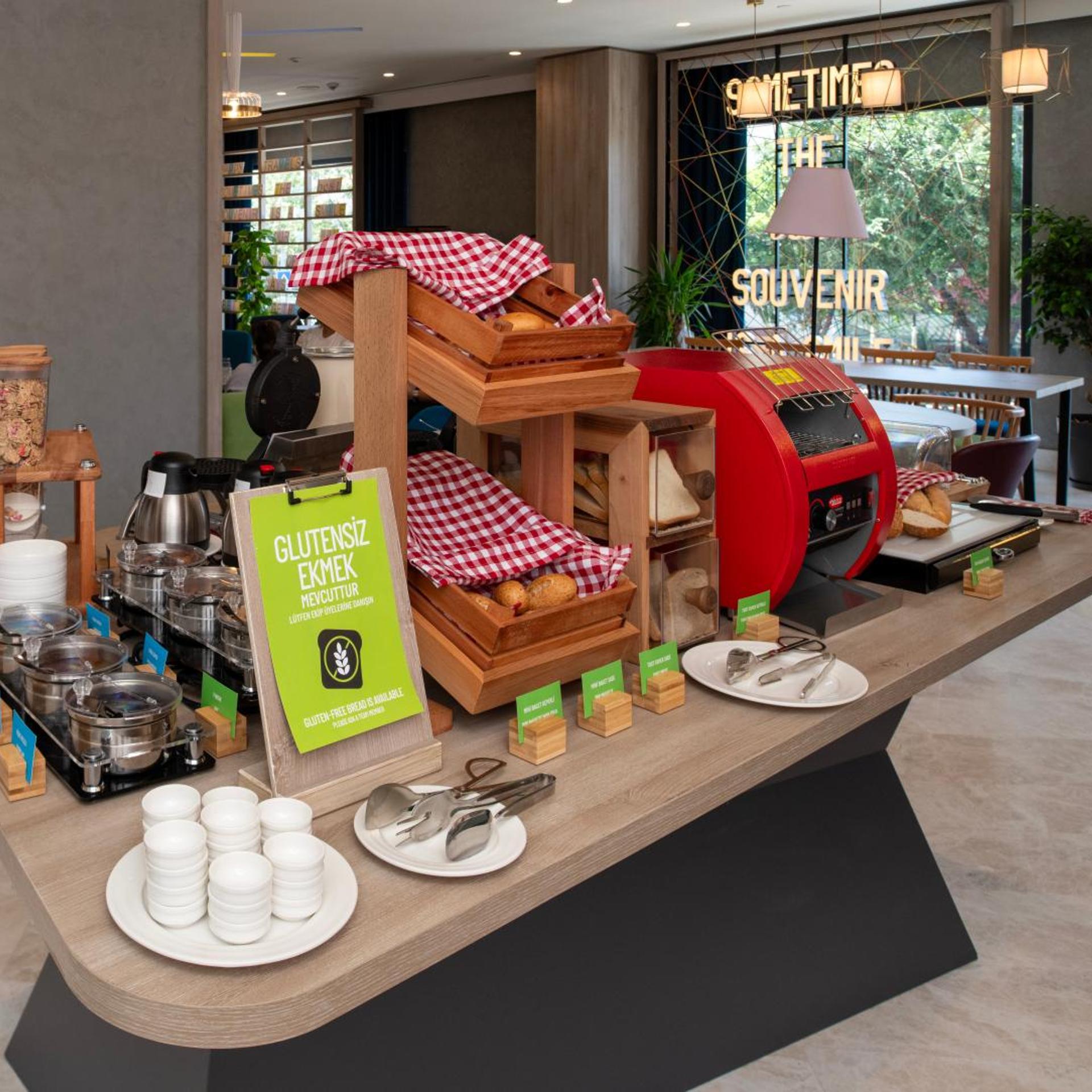 Hampton by Hilton Istanbul Merter photo3