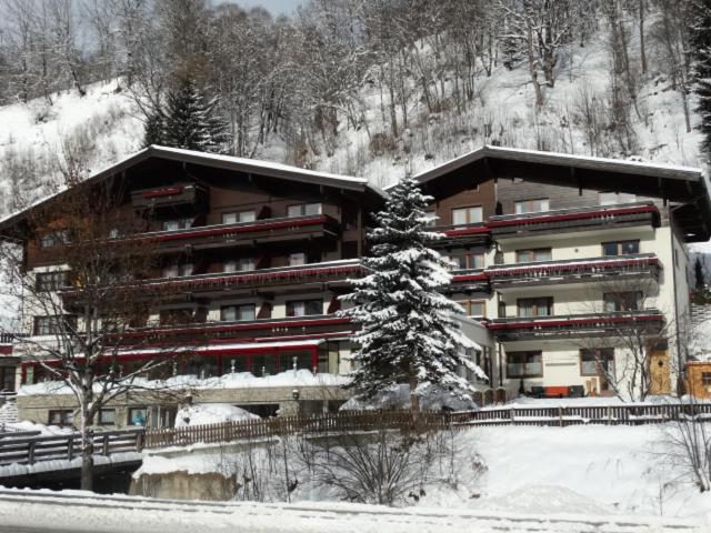 Hotel Alpenblick 4/50
