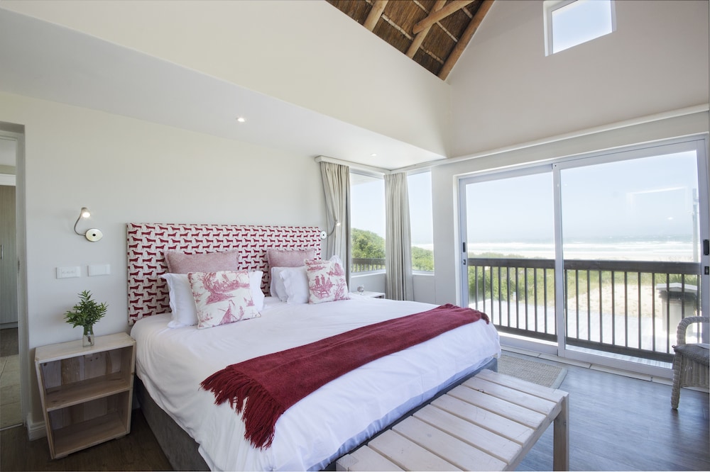 Cape St Francis Resort 7/50