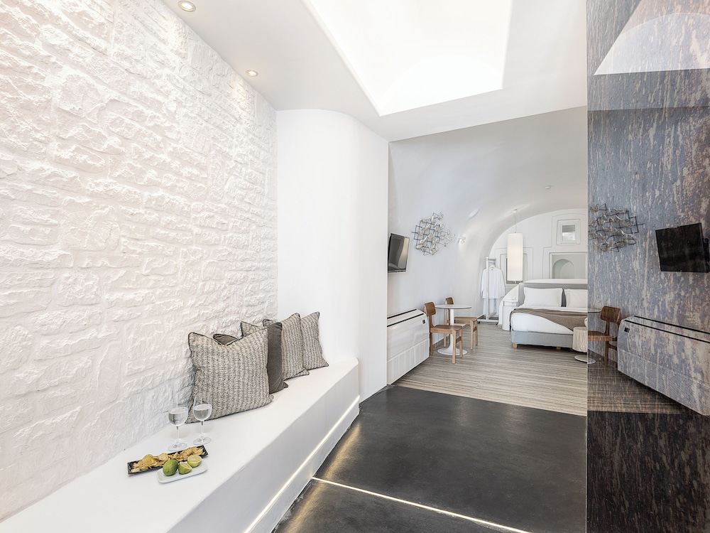 On The Rocks Santorini - Adults only 67/67