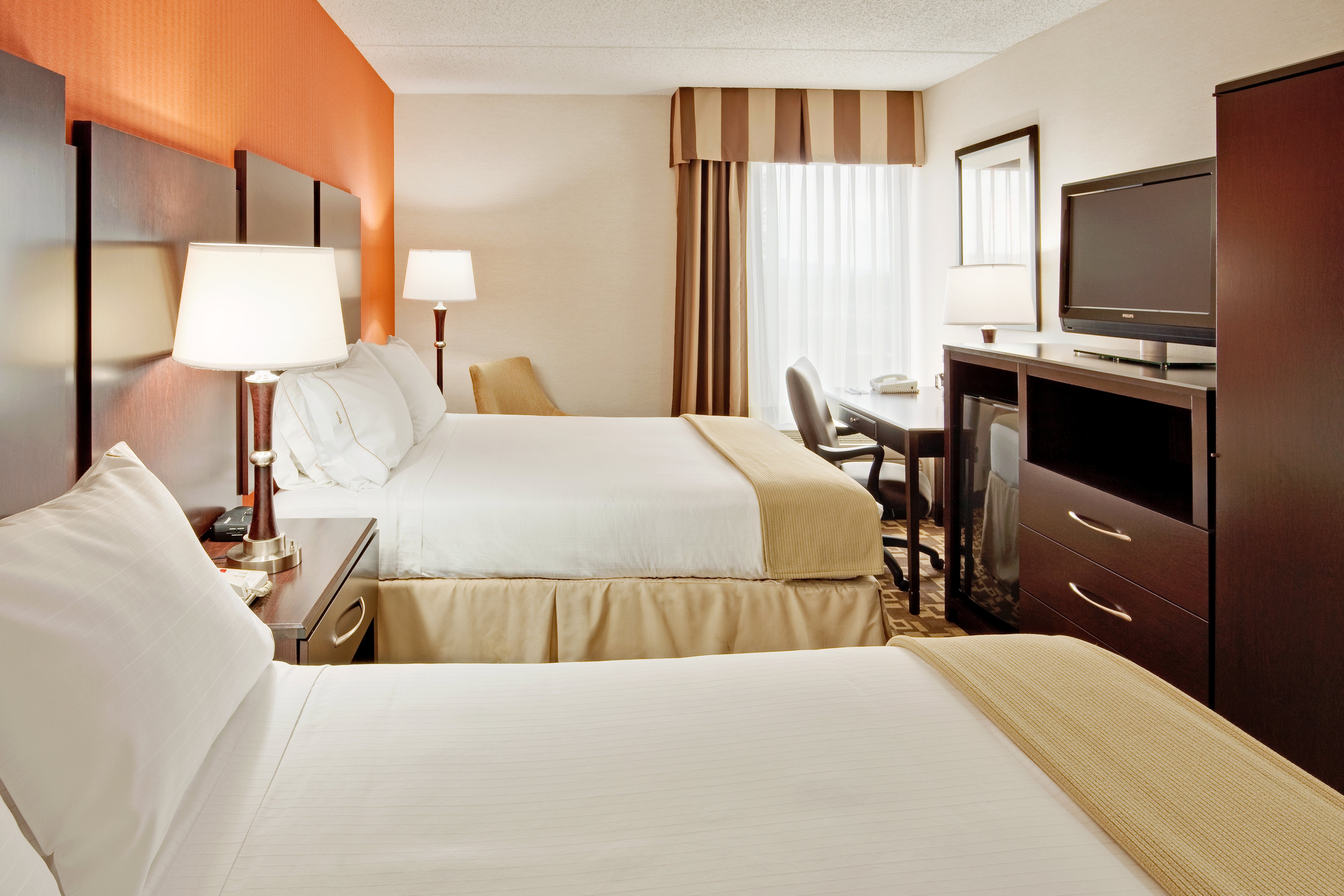 Holiday Inn Express Wilkes Barre East 28/57