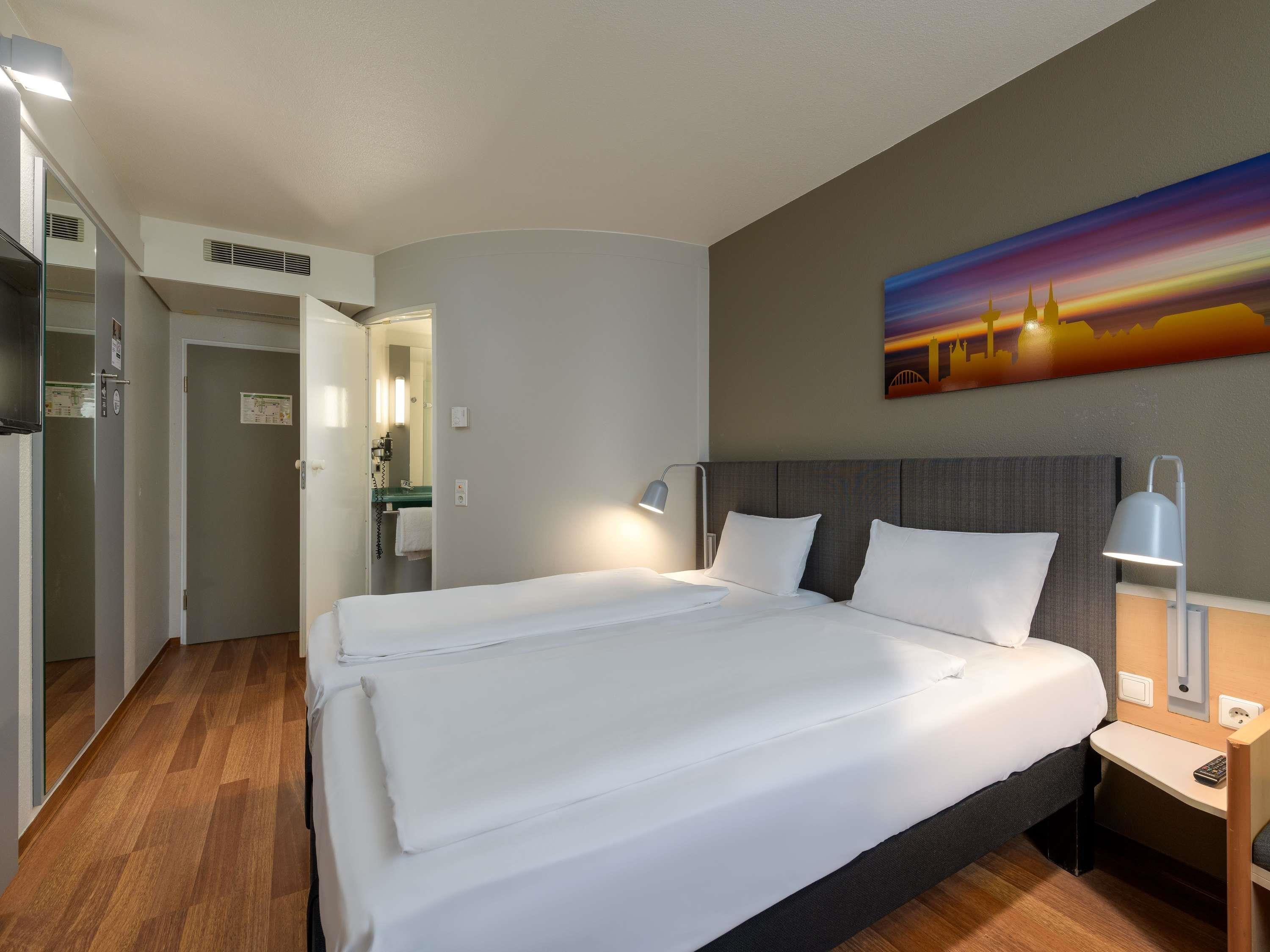 غرفة قياسية بسريرين منفصلين، Ibis Cologne Airport Hotel 6/10