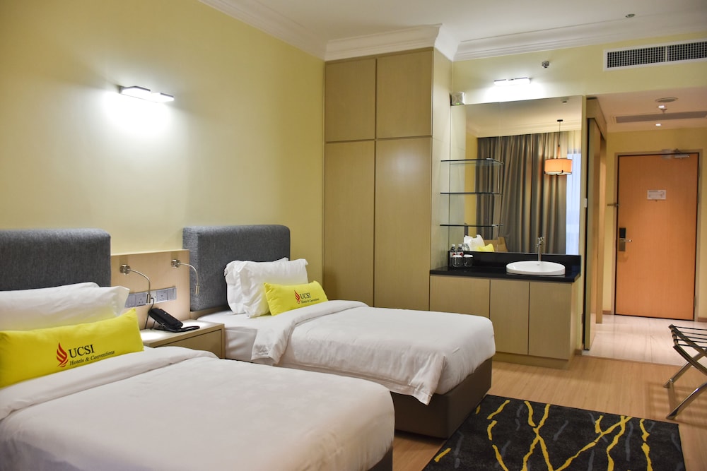 UCSI HOTEL KUCHING 29/72