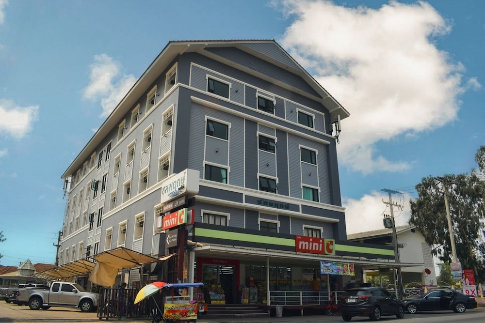 Chonlapruk Lakeside Hotel 13/56