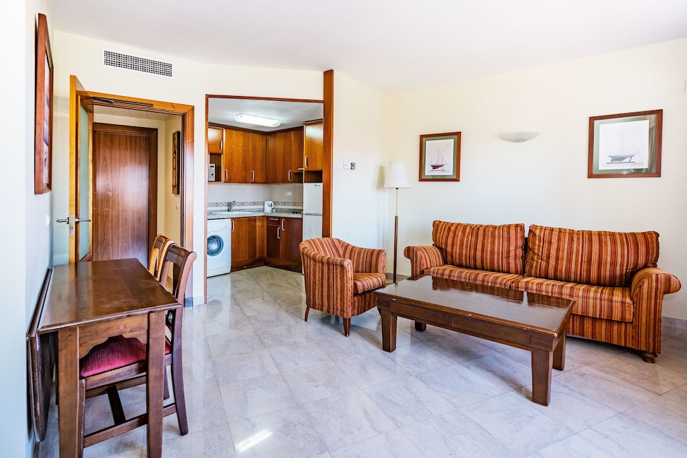 Sunway Playa Golf Sitges 51/71