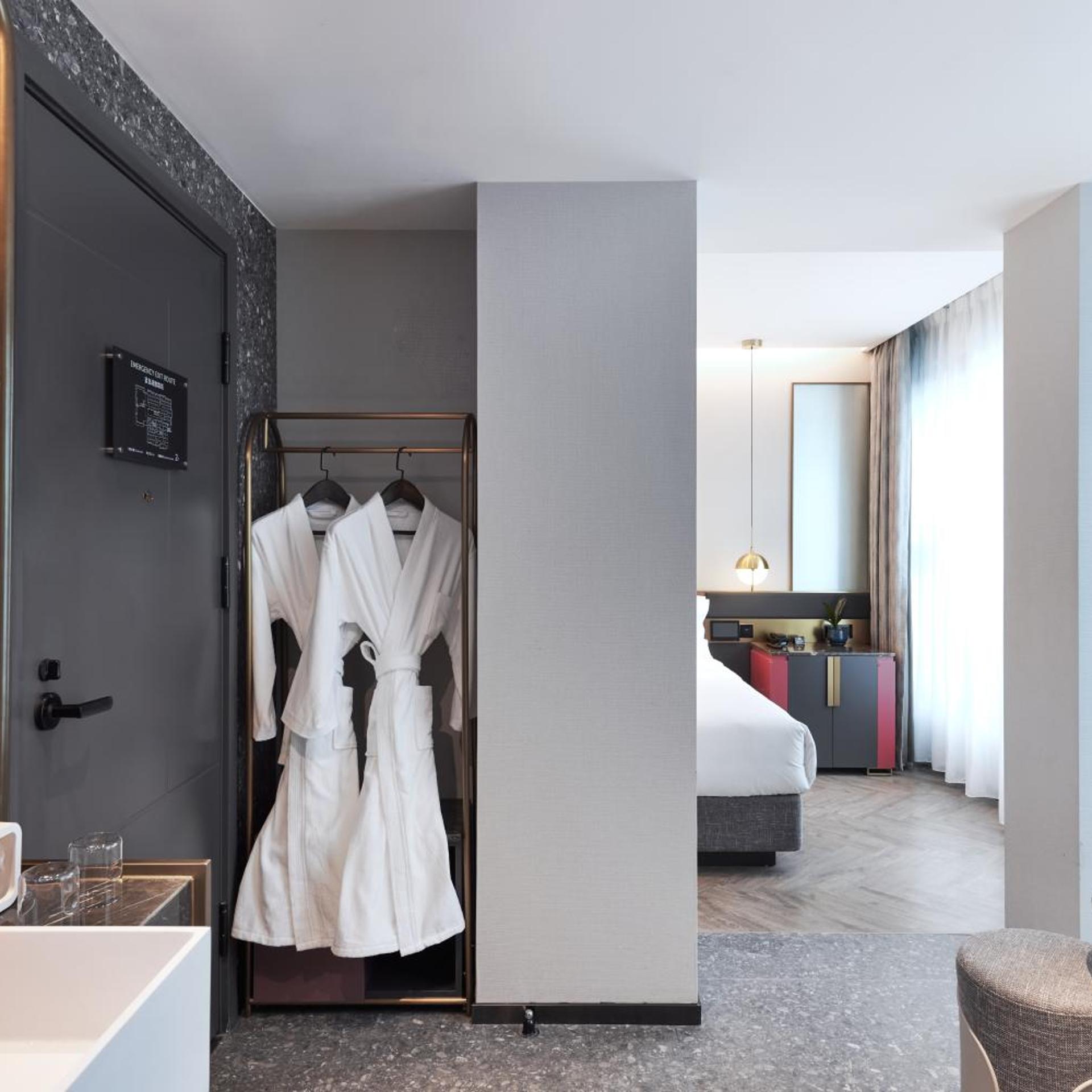 M Hotel (Beijing Tiananmen Square Qianmen Metro Station) 48/48