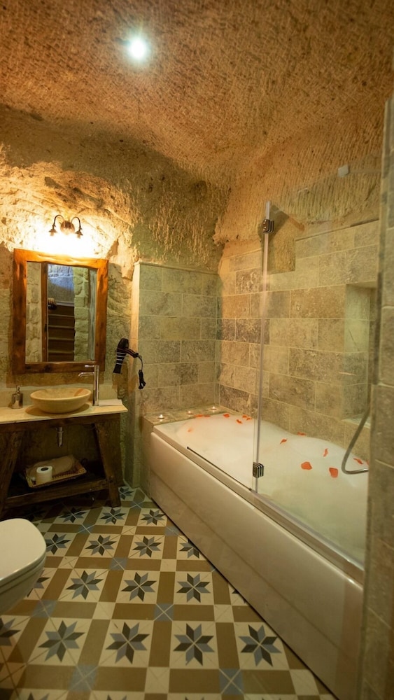 CAPPADOCIA OLD HOUSES 28/49