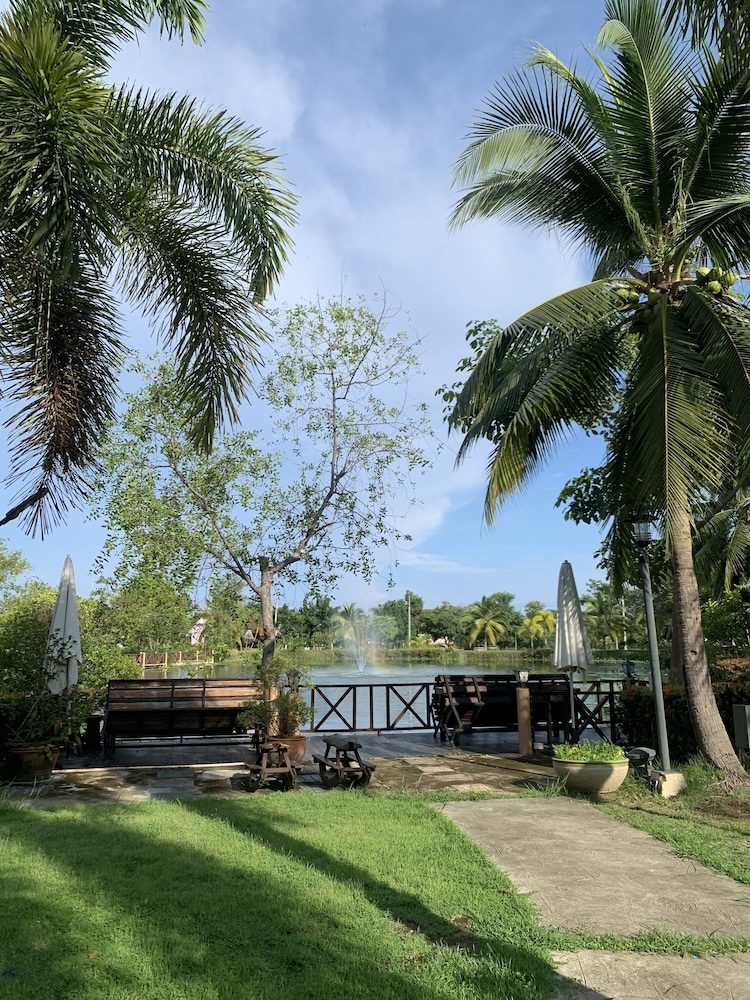 Bangchong Marina Resort 45/50
