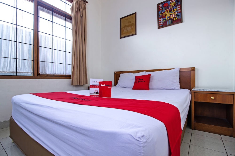 Reddoorz Plus Near Rumah Mode 13/41