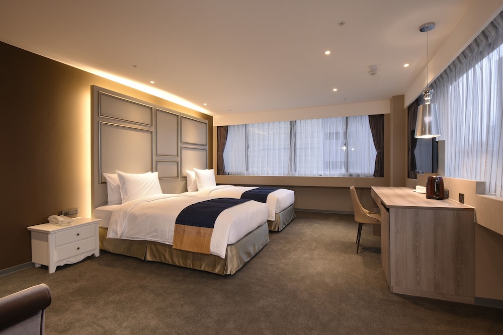 Green World Hotels Zhongxiao Taipei 24/50
