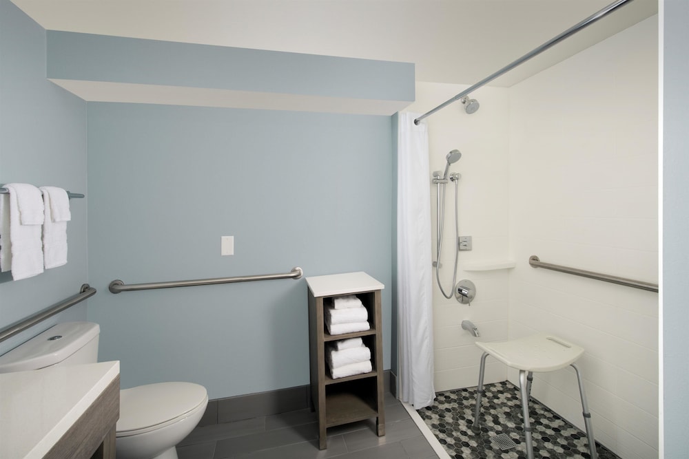 Best Western Oceanfront Jacksonville 24/36