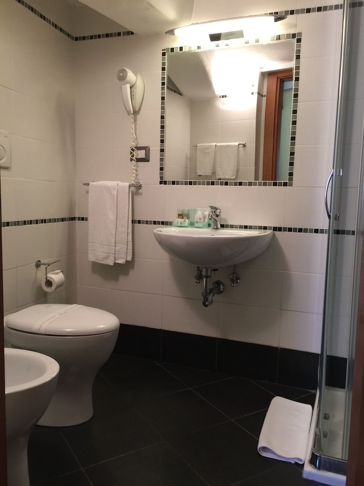 Hotel Helvetia 18/59