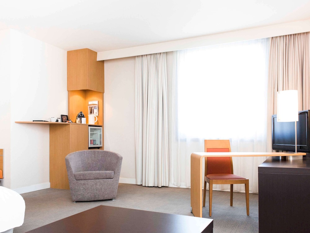NOVOTEL GRENOBLE CENTRE 23/72
