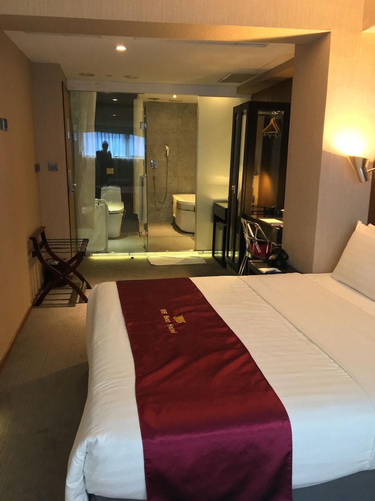 W5 Best Hotel 16/54