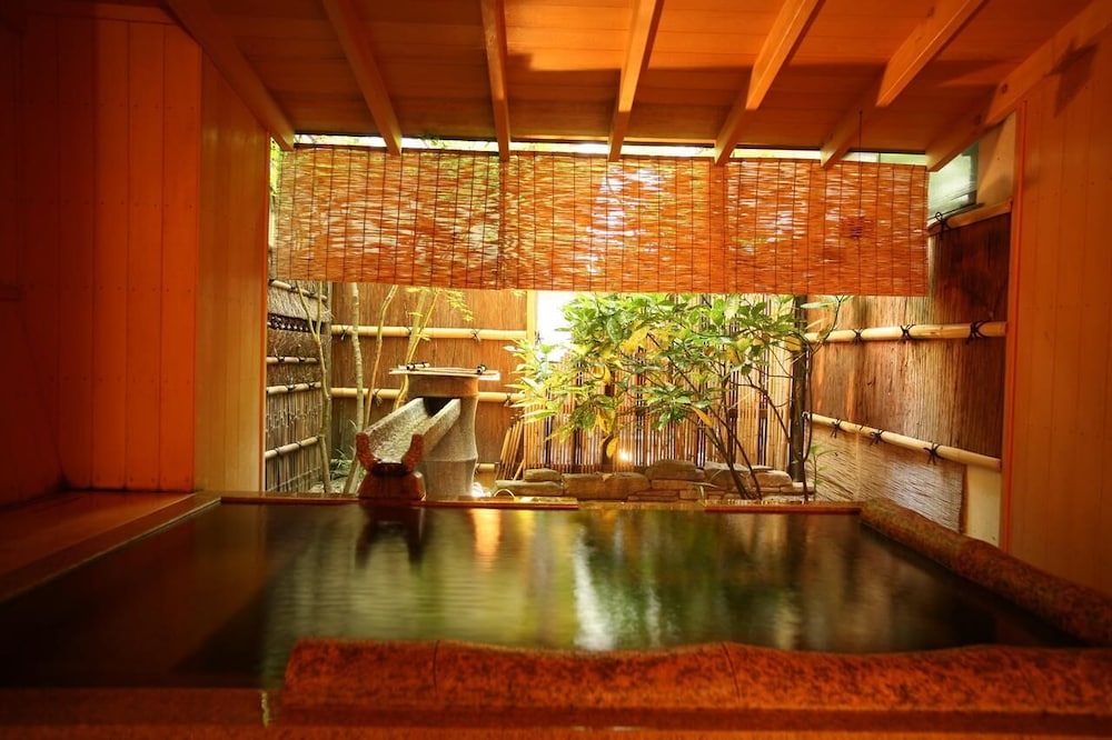 Kinosaki Onsen Kawaguchiya Honkan 14/42