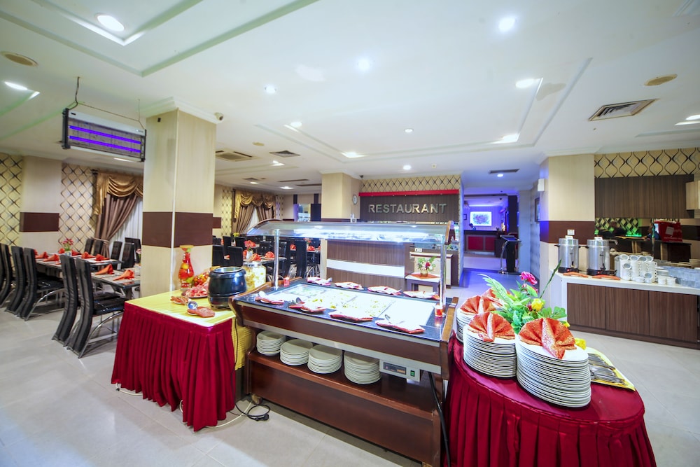 New Hollywood Pekanbaru 45/58