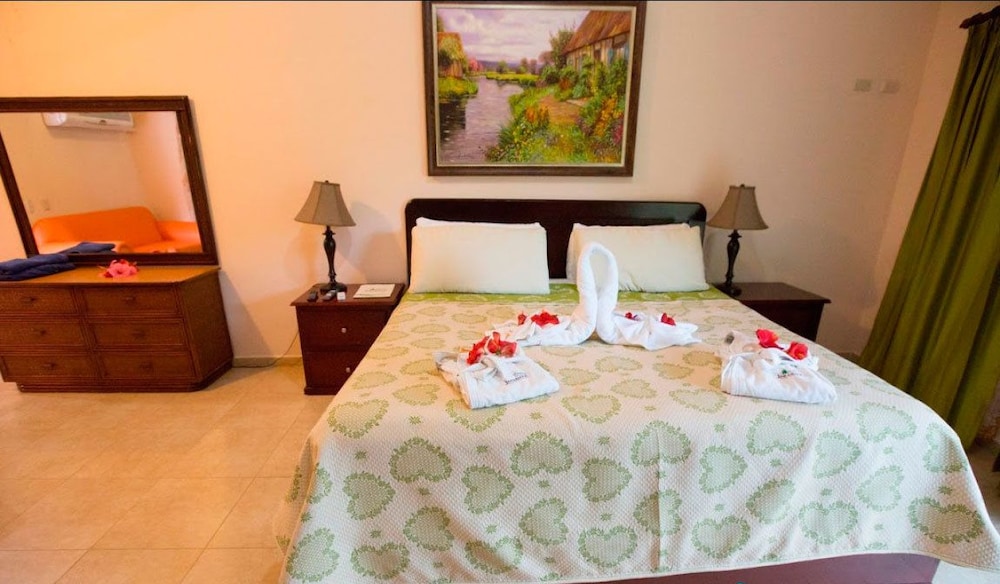 Jarabacoa River Club 33/57