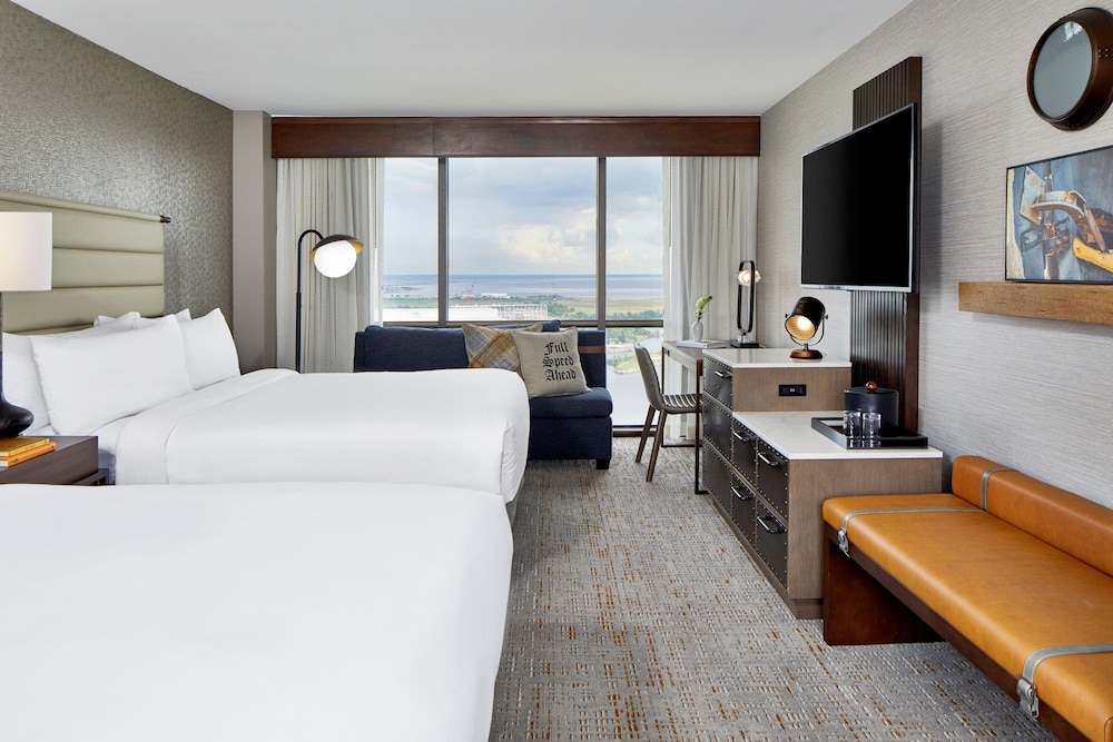 Room at Renaissance Mobile Riverview Plaza Hotel, MOBILE - AL