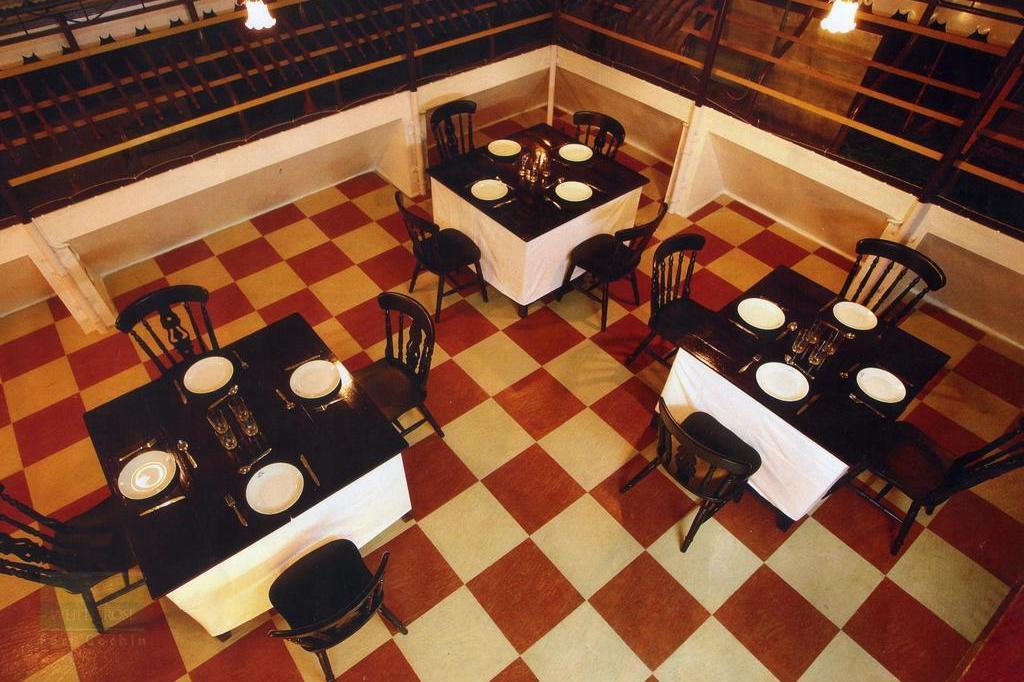 HOTEL WHITE ROSE FORT KOCHI 18/19