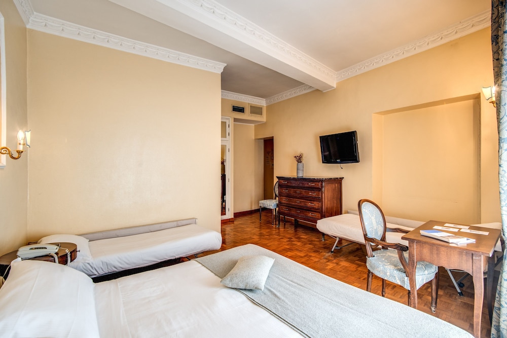 Hotel City Palazzo Dei Cardinali 37/80