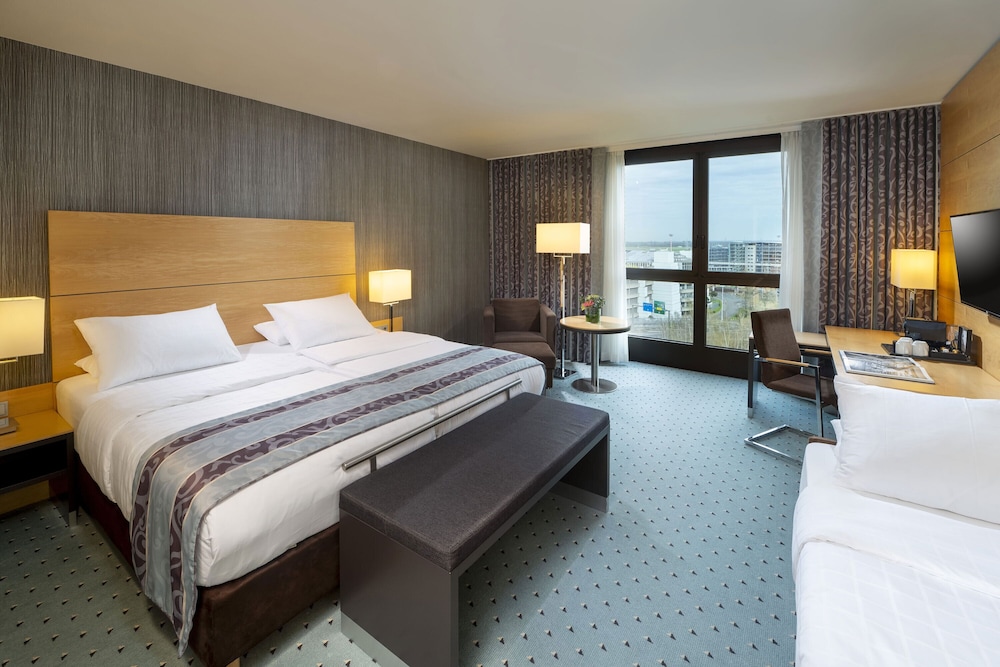 Maritim Hotel Dusseldorf 29/73