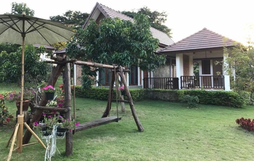Papai Country Lodge 18/50