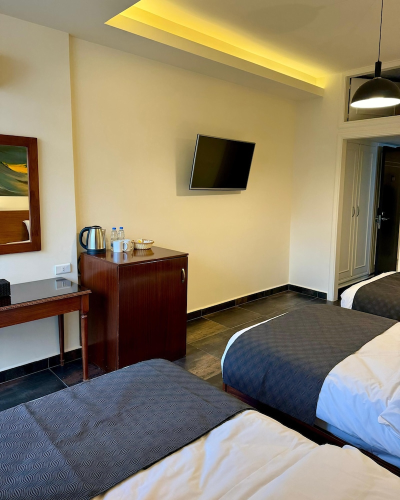 Hildon Hotel Beirut 27/50